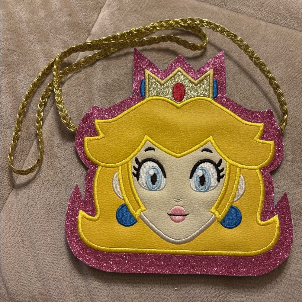 Mario’s Princess Peach Flat Lay Girl’s Purse NEW